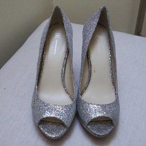 EUC Sparkly Silver Glitter Platform Heels